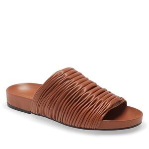 Frame Le Reese Slide Sandal in Tobacco Size 36 Ruched Leather